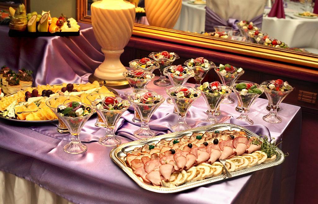 Hotel Sportwerk Tyniec Maly المظهر الخارجي الصورة