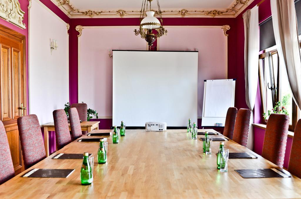 Hotel Sportwerk Tyniec Maly المظهر الخارجي الصورة