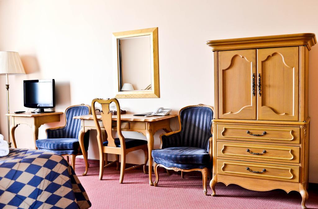 Hotel Sportwerk Tyniec Maly الغرفة الصورة
